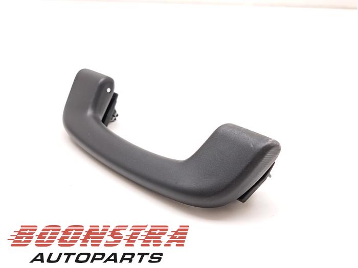 Begagnade Handtag BMW iX3 80 kWh Pris € 24,95 Marginaltabell erbjuds av Boonstra Autoparts