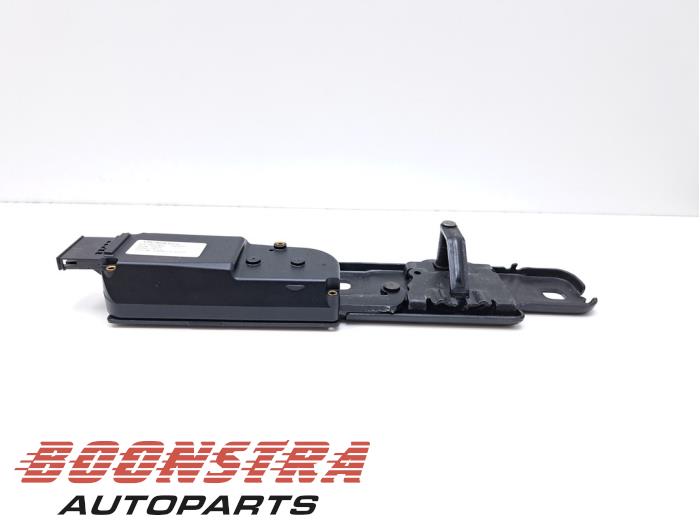 VAICO Tailgate Gas Spring Pair For Audi A4 B8 Avant / S4 (with Auto-Open) - View #4