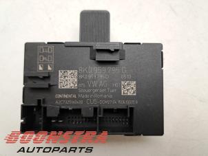 Used Central door locking module Audi A4 Avant (B8) 2.0 TDI 16V Price € 24,95 Margin scheme offered by Boonstra Autoparts