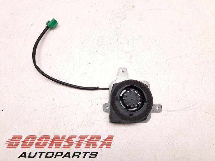 Używane Wentylator Dodge Ram 1500 Crew Cab (DS/DJ/D2) 5.7 V8 Hemi 2500 4x4 Cena € 145,14 Z VAT oferowane przez Boonstra Autoparts