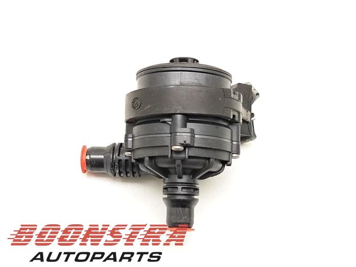 Begagnade Extra vattenpump BMW iX3 80 kWh Pris € 34,95 Marginaltabell erbjuds av Boonstra Autoparts