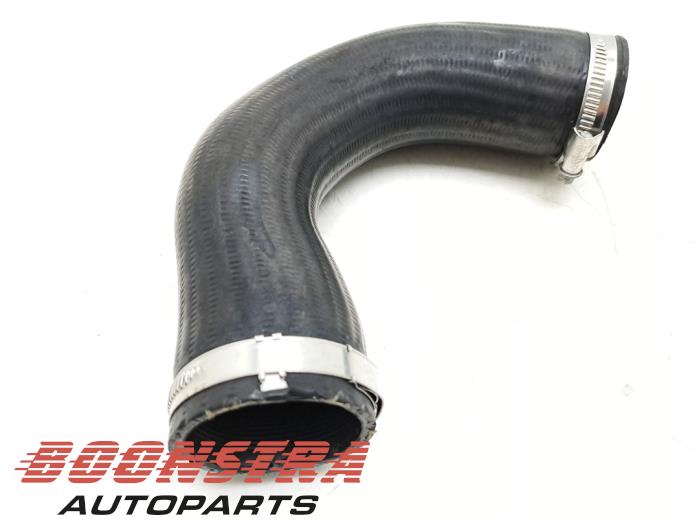 Gebrauchte Intercooler Schlauch Volkswagen Touran (1T3) 2.0 TDI 16V 140 Preis € 24,95 Margenregelung angeboten von Boonstra Autoparts