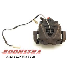 Used Front brake calliper, left BMW X1 (E84) sDrive 20i 2.0 16V Twin Power Turbo Price € 24,95 Margin scheme offered by Boonstra Autoparts