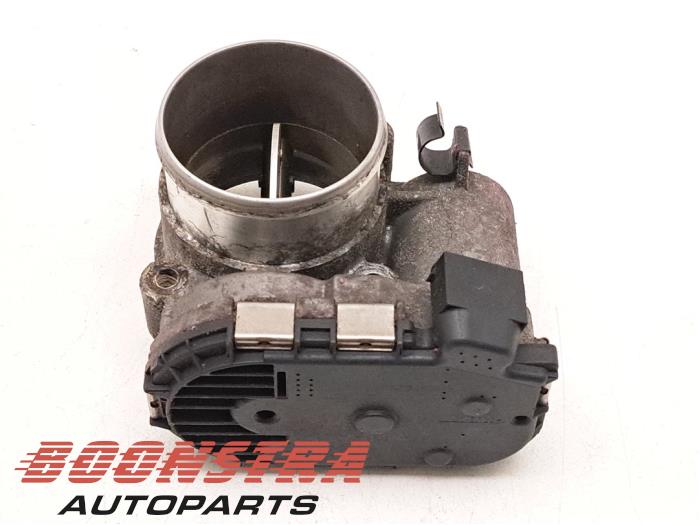 Usagé Boîtier accélérateur Ford Transit Custom 2.2 TDCi 16V Prix € 38,66 Prix TTC proposé par Boonstra Autoparts