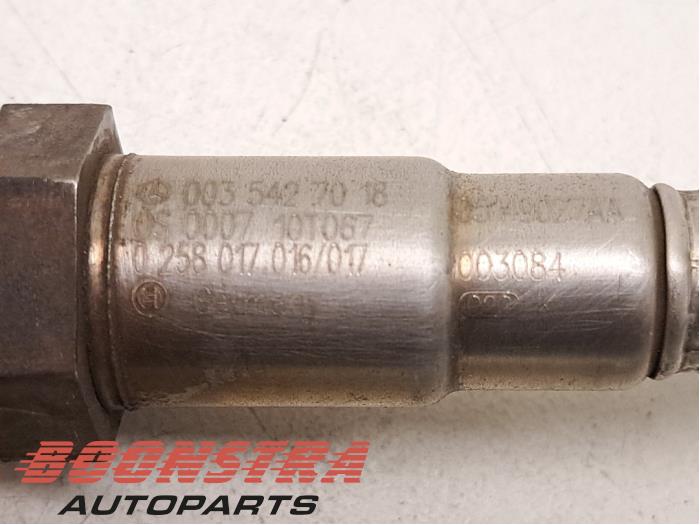 Lambda probe from a Mercedes-Benz Sprinter 3t (906.71) 210 CDI 16V 2010