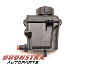 Used Expansion vessel BMW M8 Gran Coupe (G16) M8 Competition 4.4i V8 32V Price € 39,95 Margin scheme offered by Boonstra Autoparts