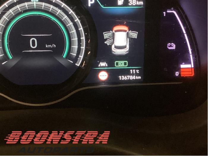 Silnik elektryczny samochodu elektrycznego z Hyundai Kona (OS) 39 kWh 2019