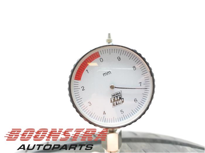 Tyre with tyre size 245/30/20 - 2453020 VREDESTEIN