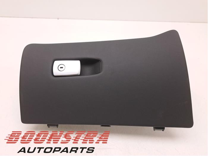 Begagnade Skydd, instrumentbräda BMW M8 Gran Coupe (F93) 4.4 Competition V8 32V Twin Turbo Pris € 155,95 Marginaltabell erbjuds av Boonstra Autoparts