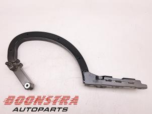 Used Boot lid hinge BMW M8 Gran Coupe (G16) M8 Competition 4.4i V8 32V Price € 79,95 Margin scheme offered by Boonstra Autoparts