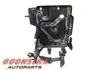 Used Battery box Fiat 500 (312) 0.9 TwinAir 60 Price € 24,95 Margin scheme offered by Boonstra Autoparts