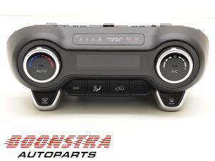 Usados Panel de control de calefacción Kia Picanto (JA) 1.0 12V Precio € 74,95 Norma de margen ofrecido por Boonstra Autoparts