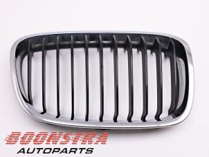 Used Grille BMW 1 serie (F20) 118i 1.6 16V Price € 24,95 Margin scheme offered by Boonstra Autoparts