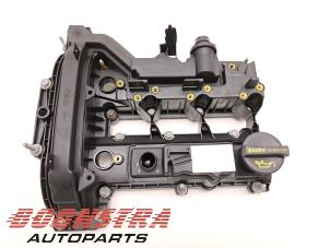 Used Rocker cover Ford Fiesta 6 (JA8) 1.0 SCI 12V 80 Price € 49,95 Margin scheme offered by Boonstra Autoparts