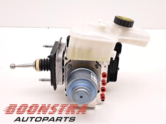 Usagé Servo frein BMW iX3 80 kWh Prix € 294,95 Règlement à la marge proposé par Boonstra Autoparts