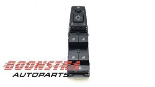 Used Electric window switch Kia Niro II (SG) EV 64.8 kWh Price € 148,95 Margin scheme offered by Boonstra Autoparts