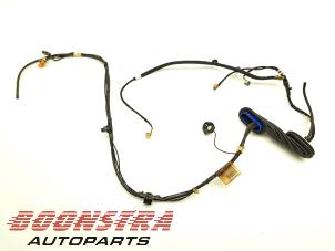 Used Wiring harness Peugeot 5008 II (M4/MC/MJ/MR) 1.2 12V e-THP PureTech 130 Price € 49,95 Margin scheme offered by Boonstra Autoparts