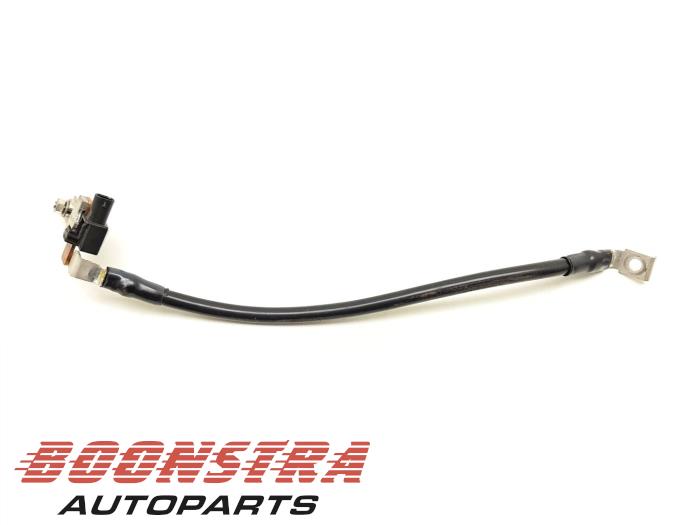 Używane Kabel (rózne) BMW iX3 80 kWh Cena € 43,95 Procedura marży oferowane przez Boonstra Autoparts