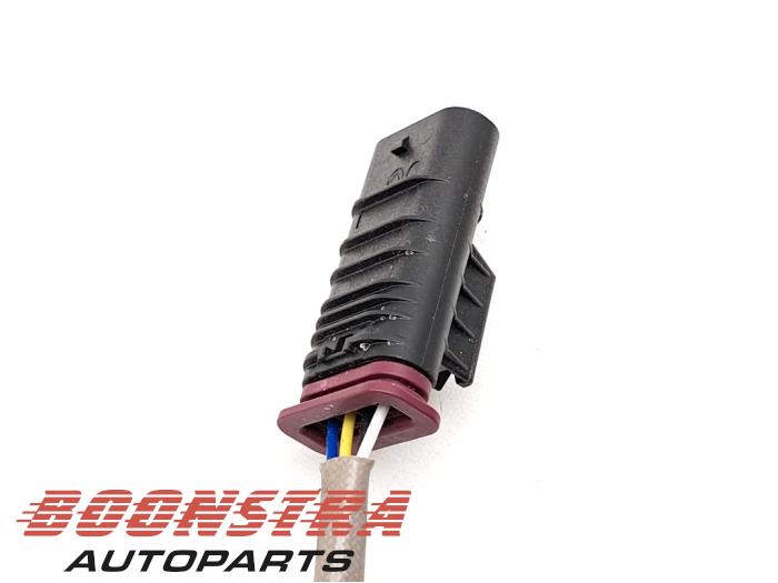 Sonde lambda d'un BMW M8 Gran Coupe (F93) 4.4 Competition V8 32V Twin Turbo 2021