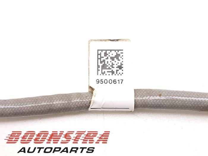 Sonde lambda d'un BMW M8 Gran Coupe (F93) 4.4 Competition V8 32V Twin Turbo 2021