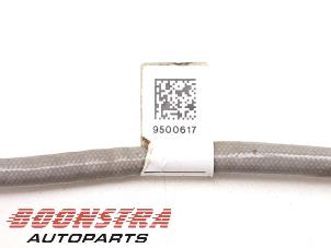 Sonde lambda d'un BMW M8 Gran Coupe (F93) 4.4 Competition V8 32V Twin Turbo 2021