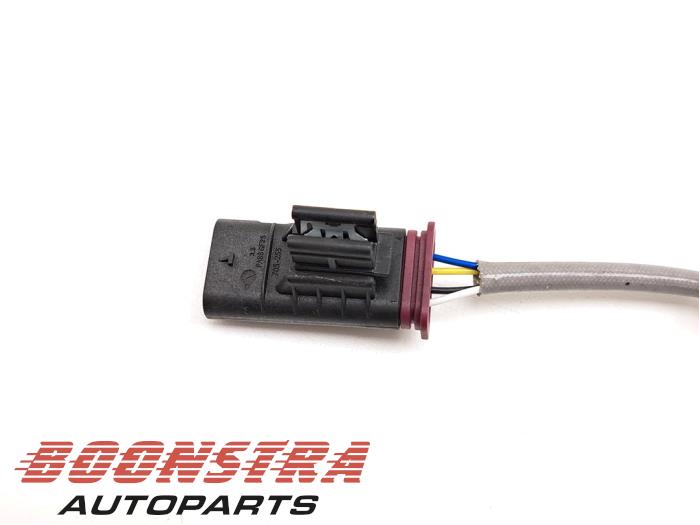 Sonde lambda d'un BMW M8 Gran Coupe (F93) 4.4 Competition V8 32V Twin Turbo 2021