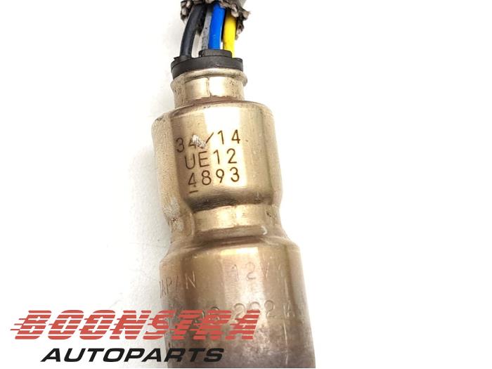 Lambda probe from a Volkswagen Caddy III (2KA,2KH,2CA,2CH) 1.6 TDI 16V 2015