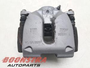 Used Front brake calliper, right BMW X3 (G01) xDrive 20i 2.0 TwinPower Turbo 16V Price € 104,95 Margin scheme offered by Boonstra Autoparts