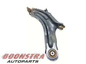 Used Front wishbone, left Renault Kangoo Express (FW) 1.5 dCi 110 Price € 30,19 Inclusive VAT offered by Boonstra Autoparts