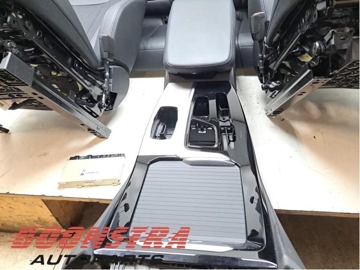 Zestaw powlok (kompletny) z BMW X3 (G01) xDrive 20i 2.0 TwinPower Turbo 16V 2019