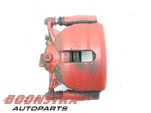 Used Front brake calliper, left Seat Leon ST (5FF) 1.6 TDI Ecomotive 16V Price € 24,95 Margin scheme offered by Boonstra Autoparts