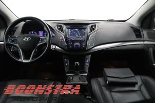 Usados Airbag set + dashboard Hyundai i40 (VFA) 1.7 CRDi 16V Precio € 1.699,00 Norma de margen ofrecido por Boonstra Autoparts