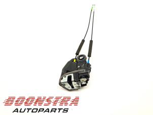 Used Rear door lock mechanism 4-door, left Toyota Corolla Touring Sport (E21/EH1) 2.0 16V Hybrid Price € 69,95 Margin scheme offered by Boonstra Autoparts