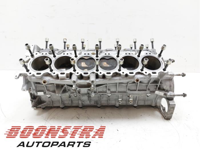 Used Engine crankcase Ferrari 599 GTB/GTO 6.0 V12 48V GTB Price € 6.499,95 Margin scheme offered by Boonstra Autoparts