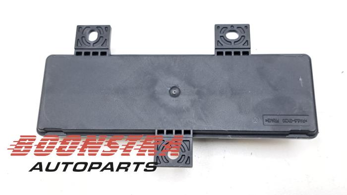 Begagnade Batterikontrollmodul Audi e-tron (GEN) 55 quattro Pris € 49,95 Marginaltabell erbjuds av Boonstra Autoparts