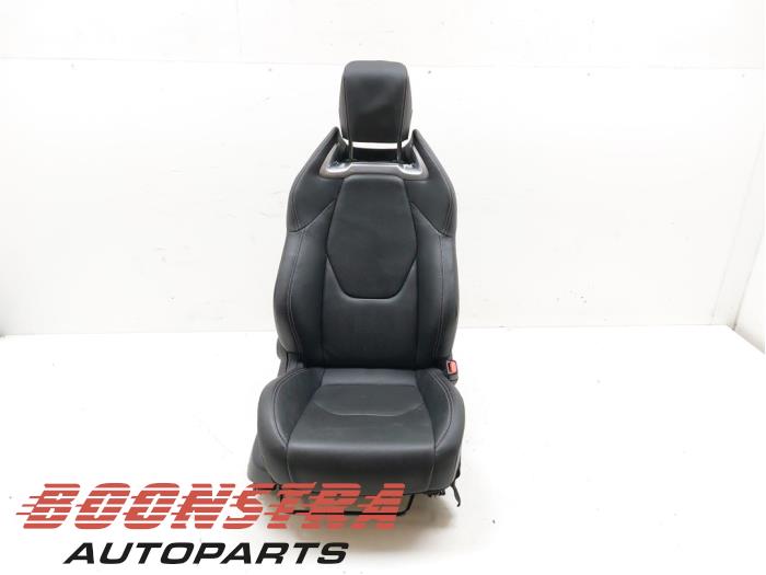 Seat, right from a Toyota Corolla Touring Sport (E21/EH1) 2.0 16V Hybrid 2019