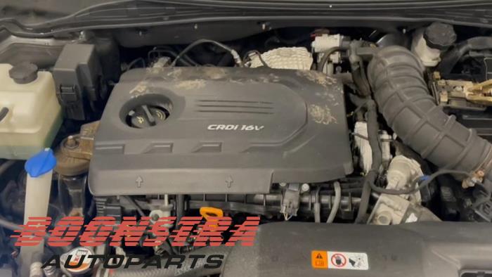Motor de un Hyundai i40 (VFA) 1.7 CRDi 16V 2016