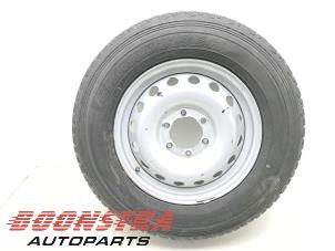 Used Wheel + tyre Toyota Hilux VI 2.4 D4D-F 16V 4x4 Price € 149,95 Margin scheme offered by Boonstra Autoparts