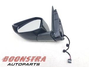 Used Wing mirror, left Citroen C4 Berline (BA/BB/BC) 1.2 PureTech 100 12V Price € 129,95 Margin scheme offered by Boonstra Autoparts