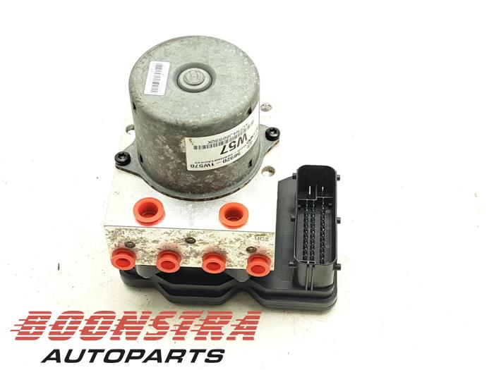 Begagnade ABS-pump Kia Rio III (UB) 1.1 CRDi VGT 12V Pris € 64,95 Marginaltabell erbjuds av Boonstra Autoparts