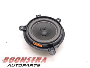 Usagé Haut-parleur Mazda CX-5 (KF) 2.0 SkyActiv-G 165 16V 2WD Prix € 24,95 Règlement à la marge proposé par Boonstra Autoparts