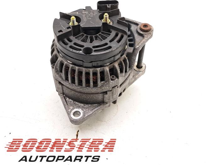 Usagé Dynamo Iveco Divers Prix € 49,95 Règlement à la marge proposé par Boonstra Autoparts