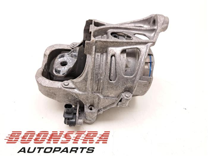 Usagé Support moteur Porsche Cayenne III (9YA) 3.0 V6 Turbo 24V E-Hybrid Prix € 389,95 Règlement à la marge proposé par Boonstra Autoparts