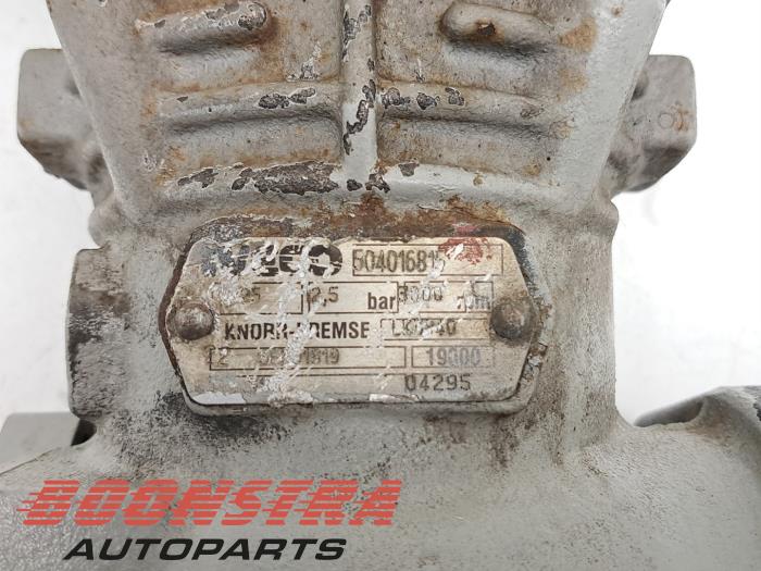 Kompressor van een Iveco Diverse 2006