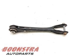 Used Rear wishbone, left BMW 5 serie Touring (G31) 530e xDrive 2.0 Turbo 16V Price € 39,95 Margin scheme offered by Boonstra Autoparts