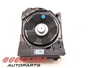 Used Speaker BMW 2 serie (F22) 218i 1.5 TwinPower Turbo 12V Price € 49,95 Margin scheme offered by Boonstra Autoparts