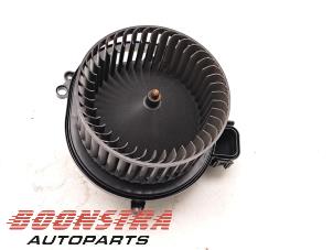 Used Heating and ventilation fan motor BMW 2 serie (F22) 218i 1.5 TwinPower Turbo 12V Price € 24,95 Margin scheme offered by Boonstra Autoparts