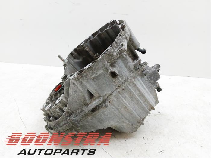 Gearbox from a Jeep Renegade (BU) 1.4 Multi Air 16V 2017