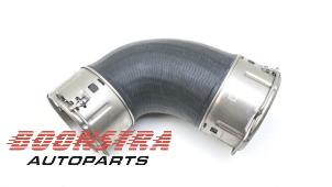 Begagnade Luftintagsslang BMW M3 (G80) 3.0 Competition TwinPower Turbo 24V Pris € 89,00 Marginaltabell erbjuds av Boonstra Autoparts