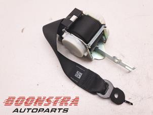 Used Rear seatbelt, left BMW 5 serie (F10) 530i 24V Price € 24,95 Margin scheme offered by Boonstra Autoparts